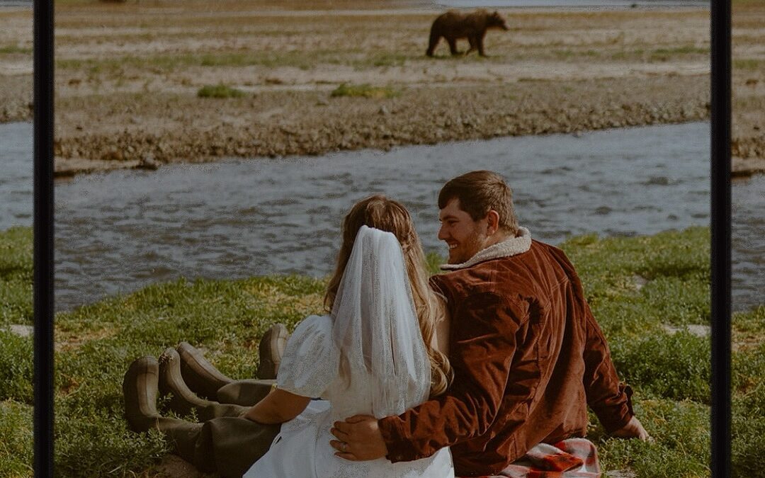 Alaskan Safari Elopement… with Bears!
